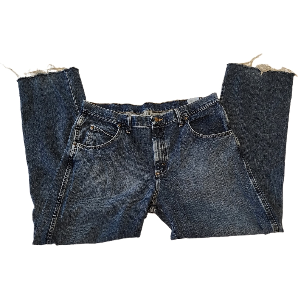 Wrangler Jeans 36 x 32 Frayed Hem